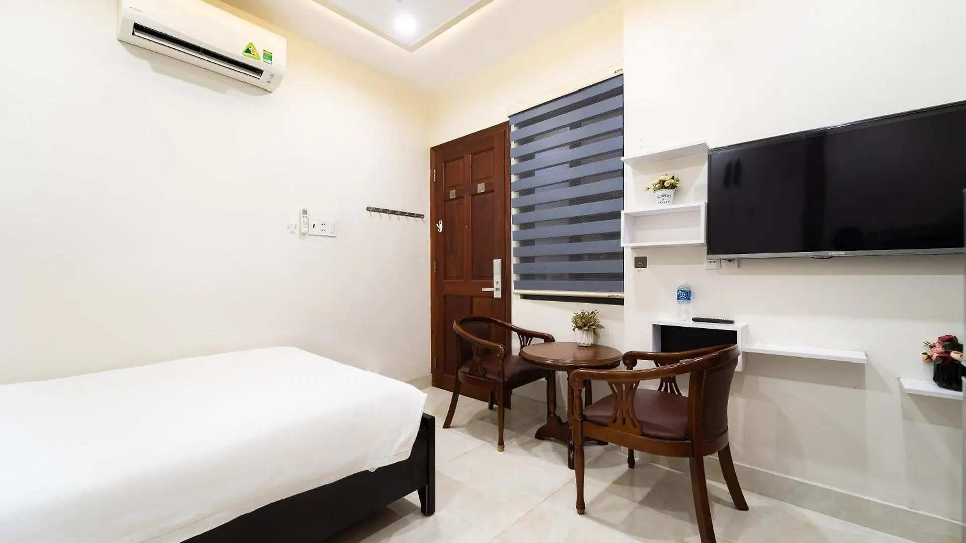 Can Ho Gan San Bay Phu Nhuan- R204 Ho Chi Minh City Vietnam