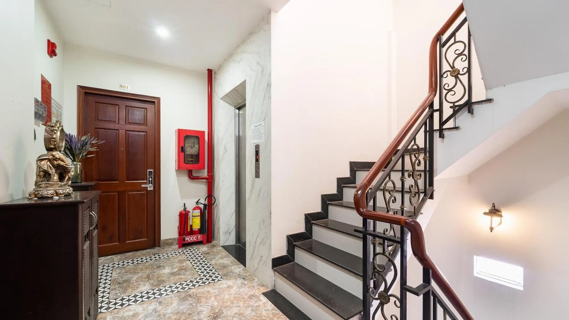 Apartment Can Ho Gan San Bay Phu Nhuan- R204 Ho Chi Minh City