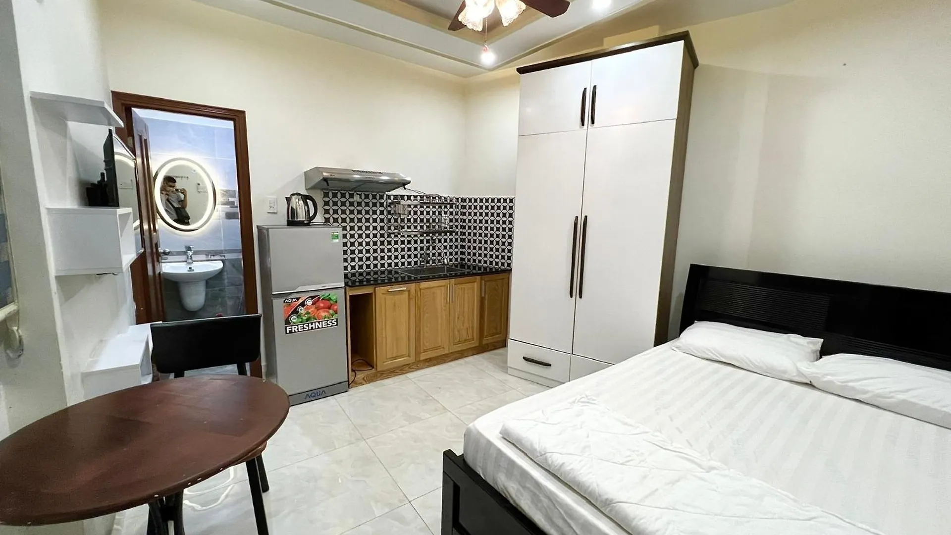 Can Ho Gan San Bay Phu Nhuan- R204 Ho Chi Minh City